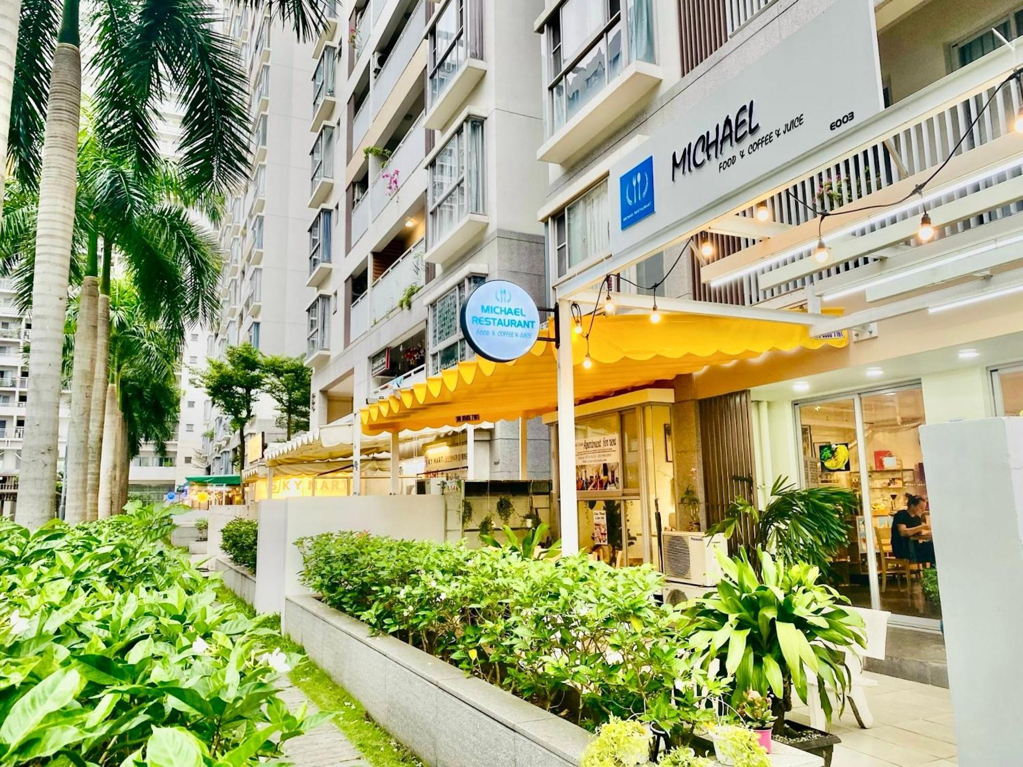 Michael Apartment Scenic Valley Ho-Chi-Minh-Stadt Exterior foto