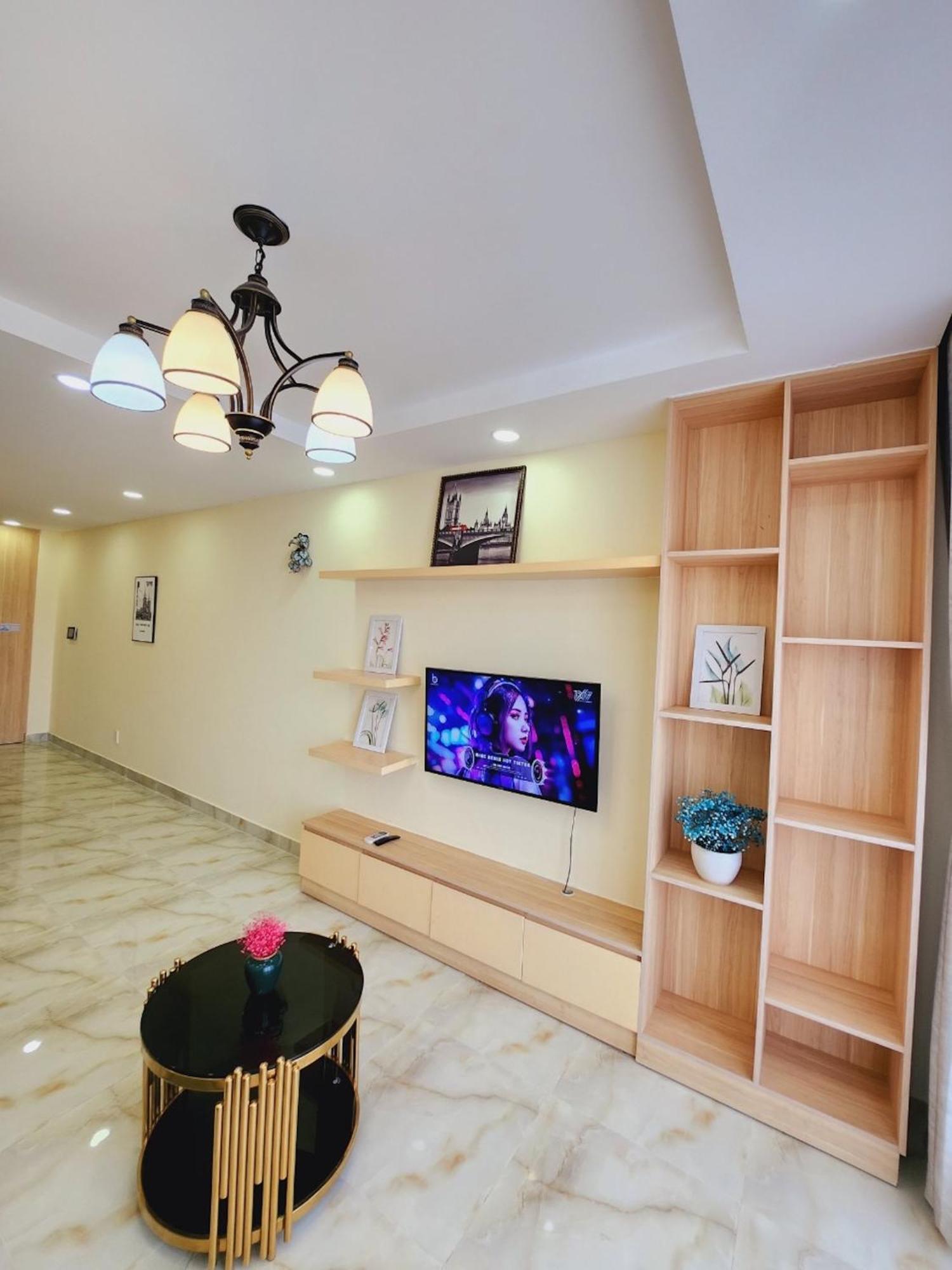 Michael Apartment Scenic Valley Ho-Chi-Minh-Stadt Exterior foto